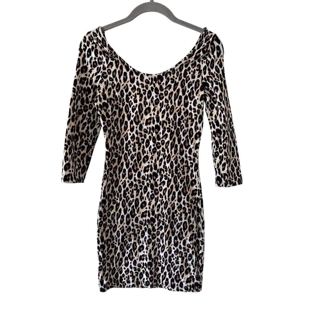 Charlotte Russe Women’s Leopard Print Bodycon Dress Off Shoulder 3/4 Sleeve Mini - Picture 8 of 8